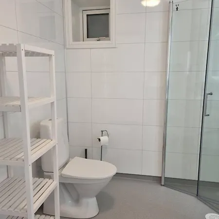 빌라 Enebolig Med Hybel I